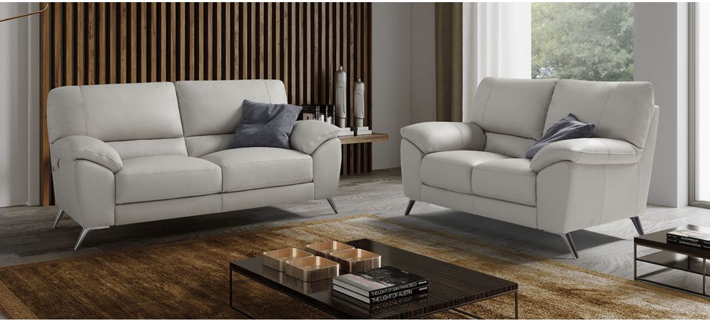 Sofa with chrome clearance legs
