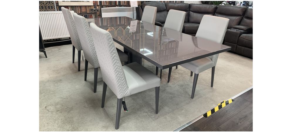 Ex display dining best sale table and chairs sale